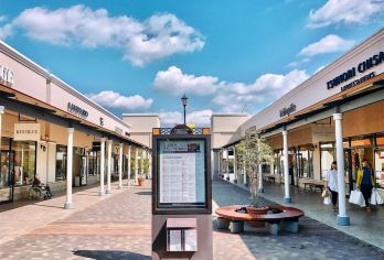 神户三田奥莱+有马温泉+六甲山夜景度假一日游 假期自然醒【适合睡到自然醒的假期，无须费心线路规划和复杂的公共交通】