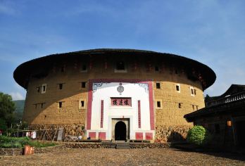 漳州南靖云水谣+田螺坑土楼群一日游【市区接送专业向导】