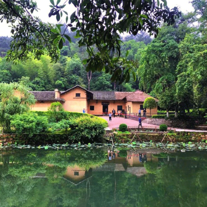 韶山毛泽东故居+纪念馆+刘少奇故里一日活动【16人小团】