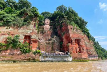 四川乐山大佛+张公桥美食街+黄龙溪古镇一日游VIP包车私家团【上门接送】