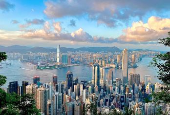 香港一日游•送流量卡•落日飞车•夜游维港•叮叮车•坚尼地城【[品质保障]拒绝擦边购物，不进店，行程收费透明，回归纯玩本质，购物包赔（赠送流量卡/成人每人1份）】