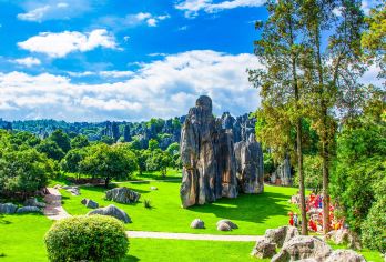 石林+九乡一日游【上门接|1万+好评|可选15人团或新线路】【[品质鉴定]14000+好评，获得携程全国服务大奖，官方品质认证，纯玩无购物！】