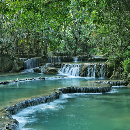老挝琅勃拉邦省光西瀑布一日游