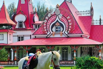 哈尔滨冰雪大世界【梦幻冰雪馆】 伏尔加庄园一日 全程独立用车【冰雪大世界室内冰灯 梦幻冰雪馆】