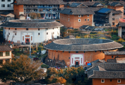 《大鱼海棠椿的家》南靖云水谣景区+永定土楼王+和贵楼+怀远楼【[本地旅行社]安全、专注土楼专线更专业】