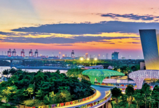 深圳欢乐港湾+南头古城+博物馆+莲花山公园+外观世界之窗一日【私家旅行：一单一团，不拼客，专属旅行】