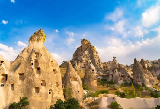 卡帕多奇亚一日游【绿色之旅：全日游与地下城参观】【俯瞰如梦似幻的仙境美景，开启一场空中冒险】