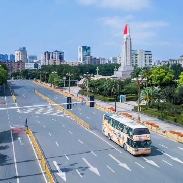 南昌汉代海昏侯国遗址公园+八一广场+万寿宫【南昌文旅一日游】