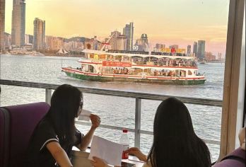 南靖云水谣景区加鹭江夜游一日游【私人定制包车服务，全程时间充足，轻松自由行线路，家人般的接待精致小团专属服务】