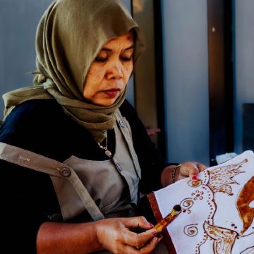 日惹Imogiri田园骑行+非遗蜡染DIY【私家成团一日游】