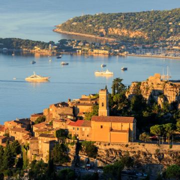 法国尼斯往返埃兹摩纳哥蒙地卡罗芒通港口一日游