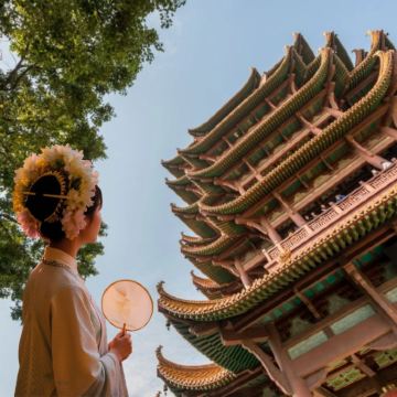 【楚韵讲丨25人团】黄鹤楼人文深度游【金牌讲解2H-含耳麦】