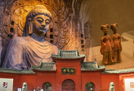 【8人纯玩轻奢小团】龙门石窟＋白马寺＋洛博免预约＋上门接送【[纯玩轻奢精品小团]8人封顶，拒绝早起赶行程！安排商务车型，上门接送，告别大散拼与仍客，让旅途更舒心】