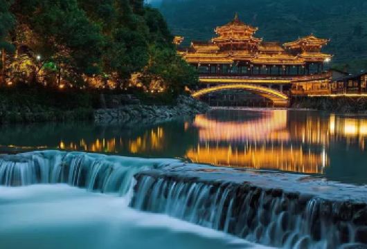 西江千户苗寨+下司古镇一日游（1单1团，贵阳/凯里出发）【独立游，游玩自由，随走随停】