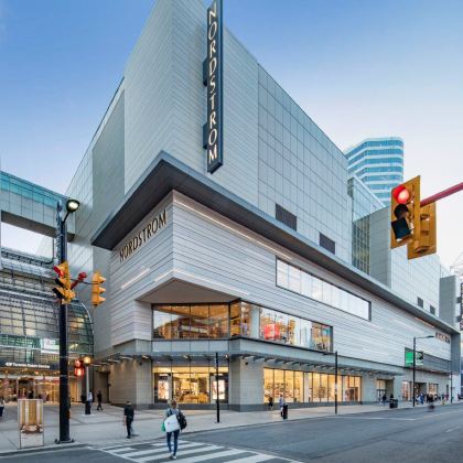 加拿大多伦多埃洛拉+多伦多伊顿中心+古酿酒厂区一日游