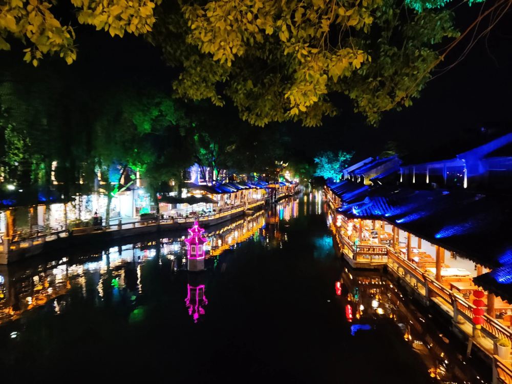 苏州周庄夜游【夜游周庄+只此周庄表演+船或景交】周庄古镇跟团线路推荐【携程玩乐】