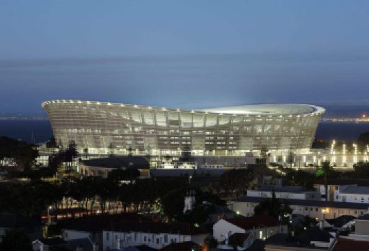 【开普敦包车一日游】绿点公园+开普敦体育场+码头区+罗本岛【历史与现实的碰撞，体验开普敦的厚重历史与半山海景的惬意风情】