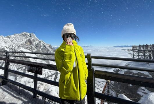 丽江包车1日游+玉龙雪山主题+大索道系统票【[双维视界，深度转山]：大索道+牦牛坪的“全景式”体验】