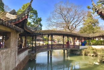 苏州拙政园+寒山寺+姑苏水上游+评弹表演+山塘街一日游【行程丰富，世界名园、文化遗产、千年姑苏、网红老街、评弹欣赏】