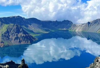 二道白河起止 长白山北景区+稻米驿站+恩都里一日游【含长白山门票和天池，多种套餐，精品小团，推荐吃喝玩乐，不走寻常路，体验长白山之美】