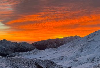 云海雪山·拉脊山日出+茶卡盐湖+青海湖一日游【[真精品小团]封顶8人，市内上门接送，精华景点，纯玩无购物】