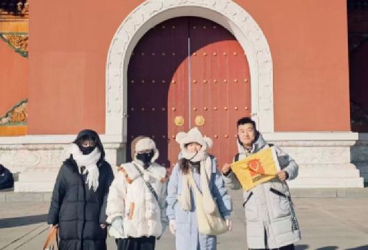 沈阳故宫+张学良=赵一荻【独立包团私享讲解】【专业导游讲解，配备蓝牙耳机，全程2.5小时讲解，无自费购物二次推销】