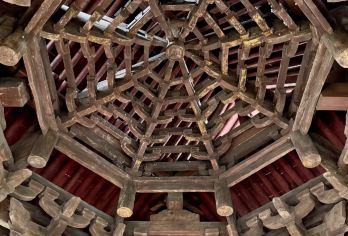 崇庆寺翠云山法兴寺五凤楼下霍护国贶王庙（ 古建包车一日游）【法兴寺 寺内现存唐石舍利塔，燃灯塔，宋塑 十二圆觉像，称为法兴寺三绝】