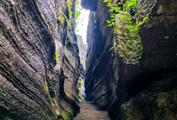 中国湖北恩施大峡谷&梭布垭石林&狮子关/线路定制/酒店接送【专车酒店一对一接送接送，24小时客服在线】