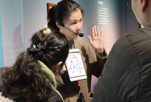 热销好评【卢浮宫+毕加索】2小时双展专职讲解深度体验·含耳麦【高品质深度讲解沉浸式体验卢浮宫艺术大展+非常毕加索大展】