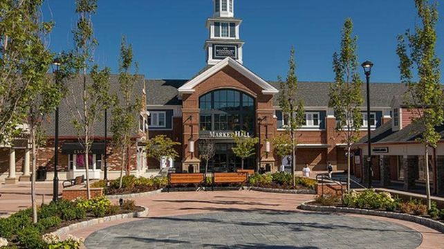 Woodbury Common Premium Outlets Shopping Tour from Manhattan线路推荐【携程玩乐】