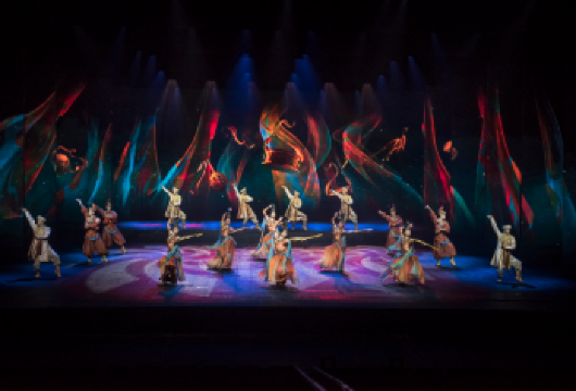 西安千古情+大唐不夜城【上门接送+自选场次+送至大唐不夜城】【[安全]2人起订，专车专用，让您的旅行省心省力。】