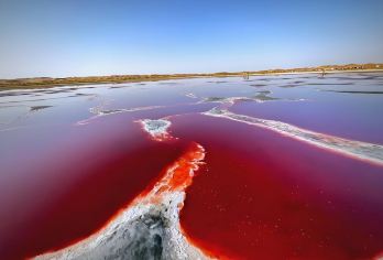 【包车游五湖穿越免费升级六湖4人小团】一日游赠航拍+无限滑沙【[免费升级六湖穿越]乌兰湖、天鹅湖、骆驼湖、 海溜淇湖、吉他湖、龙眼翡翠湖(五湖没有龙眼 翡翠)】