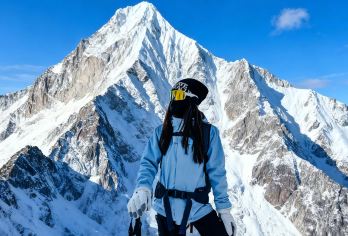 奥太娜徒步登山之旅【攀登雪山+登顶领奖牌+可办证书】【[游览体验]免费提供登山杖-睡袋-冰爪-头灯基础登山装备，出行无忧！】