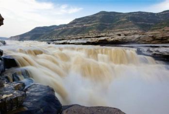 陕西黄河壶口瀑布+黄帝陵一日游【赠送窑洞景点|升级头等舱】【[服务保障]三环内专车接早，不再为找不到路而担忧；】