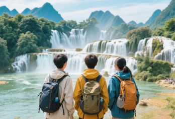 2-8人拼小团 9座商务车往返 德天跨国瀑布1天轻奢之旅【走进边境山水画廊，体验中越民族风情，领略跨国瀑布壮美】