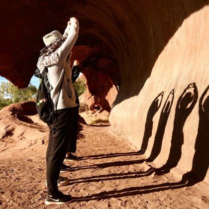 澳大利亚 北领地乌鲁鲁马拉文化徒步中文一日游