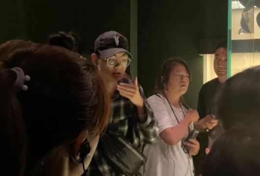 上海博物馆(东馆)半日游【1.5H/3H精讲/私家团/耳麦】【[深度讲解]拒绝瞎逛，故事性讲解，有效互动体验，让历史活起来】