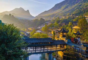 13点出发-仙侠小镇-日游&夜游望仙谷（景德镇起止）【含车导门票，日景+夜景双重体验绝壁神话的望仙谷景区】