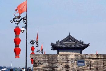 西安城墙+书院门+湘子庙+《西安千古情》一日游【小团自在游】【城墙览古都，书院门里拾墨香，湘子庙前祈安康，千古情中赴盛唐】