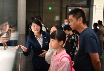 上海博物馆(东馆)双馆游【馆方合作·双馆拼团及定制讲解服务】【馆方合作，讲解员均经过上海博物馆东馆培训并考核，内容专业，讲解生动】