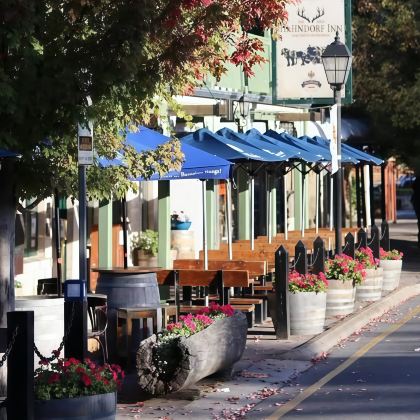 南澳洲德国村一日游阿德莱德山+德国村+动物园+草莓园+汽车馆