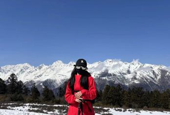 纳山一日游【纳山之眼徒步-360°沉浸式雪山观景，四面雪山】【[经典纯玩]远离城市喧嚣，川西徒步一日游经典推荐！】