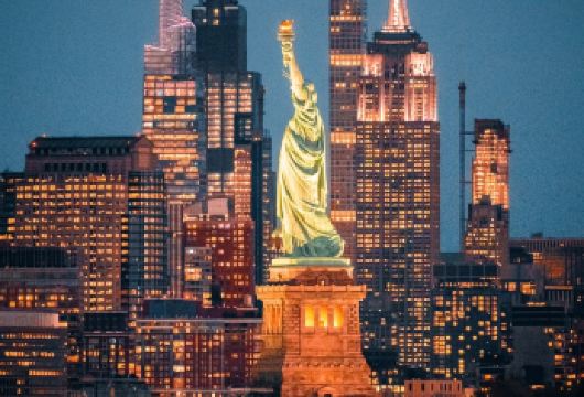 美国+私享行-【纽约】4-5个网红地标深度游玩-可定制行程【专业行程定制，精选热门景点，高效游玩不走回头路，贴心服务保障，轻松】