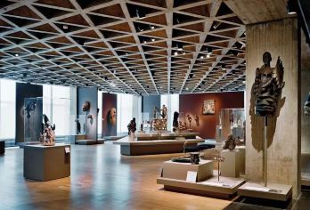 美国纽约—耶鲁大学一日游：与先贤思想对话，感受百年学府的底蕴【亲子游，闺蜜游，蜜月游，度假游，情侣游，平价游，家庭游，商务游必选线路】