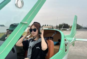 郑州上街机场固定翼飞行体验【体验操纵飞机+赠送360摄影】【经验丰富老机长，价格透明，服务用心贴心放心】