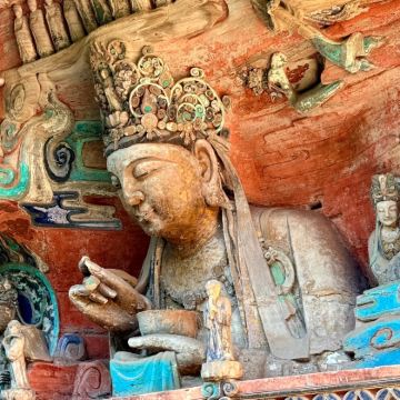 大足石刻一日游丨签约《重庆市讲解大赛亚军》讲解员丨大足本地社