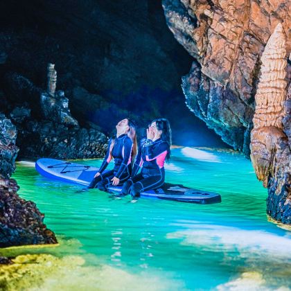 贵州贵阳黄龙洞：洞穴桨板+溯溪+地心探秘+稻田咖啡避暑一日游