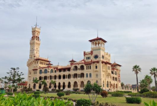 开罗—亚历山大一日游：蒙塔扎宫+亚历山大图书馆+凯特贝城堡【地中海风光贯穿全程，皇家花园、智慧殿堂与海滨古堡一次尽览。】