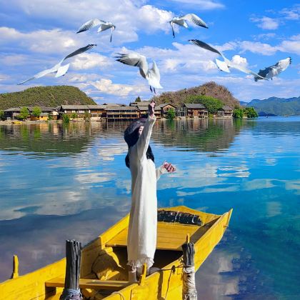 丽江泸沽湖一日游全景环湖+猪槽船游湖+纯玩无购物可选8人团