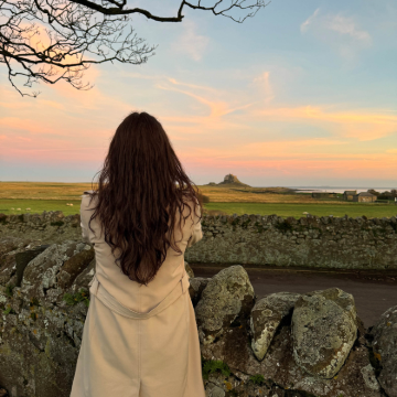 英国爱丁堡出发 圣岛霍利岛+阿尼克城堡+诺森布里亚王国一日游